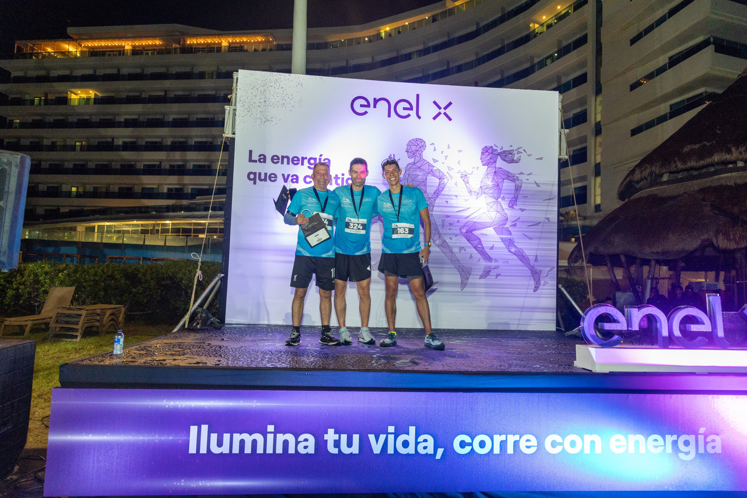 podio de ganadores carrera 5k andesco