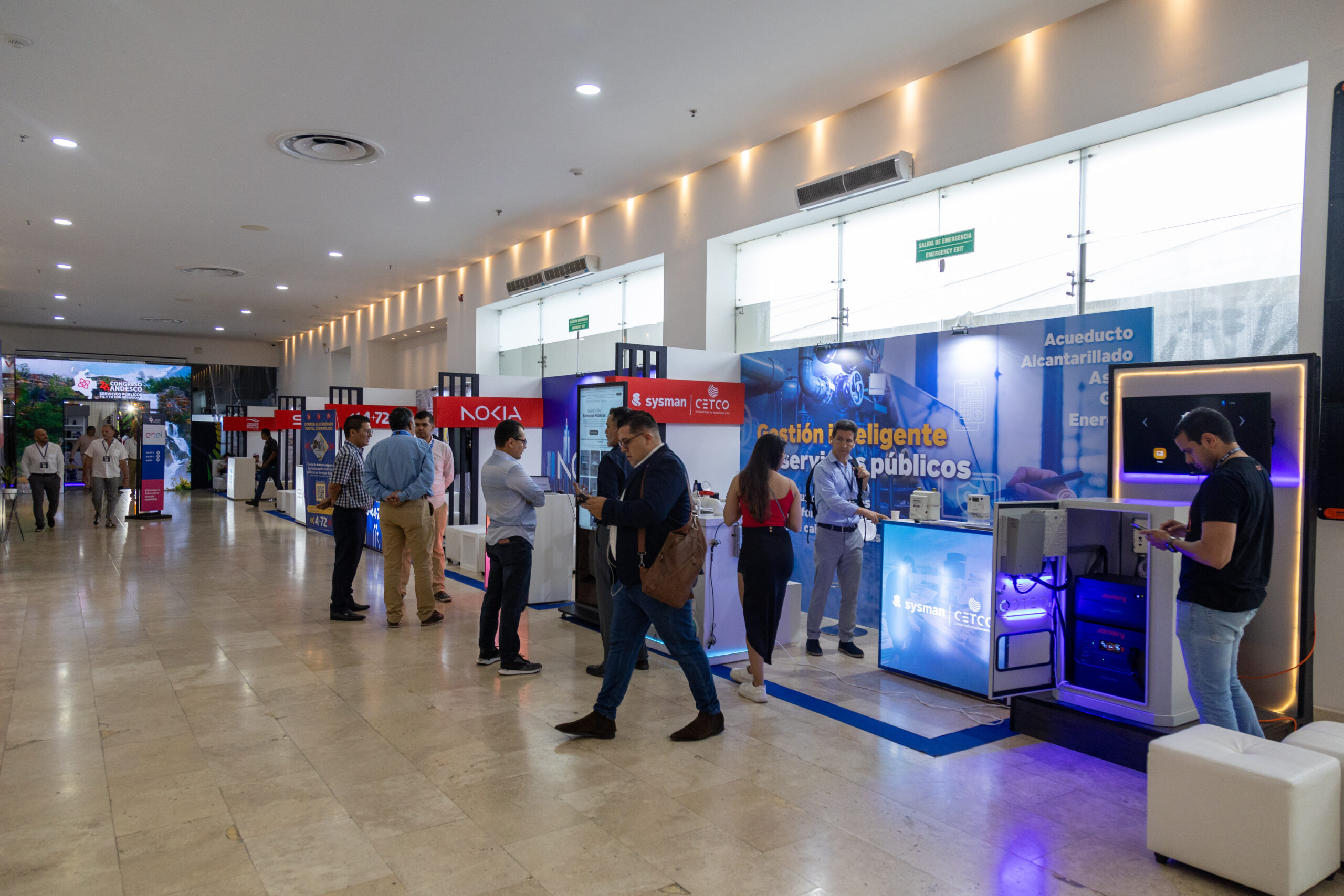 Stands muestra comercial Andesco 2024
